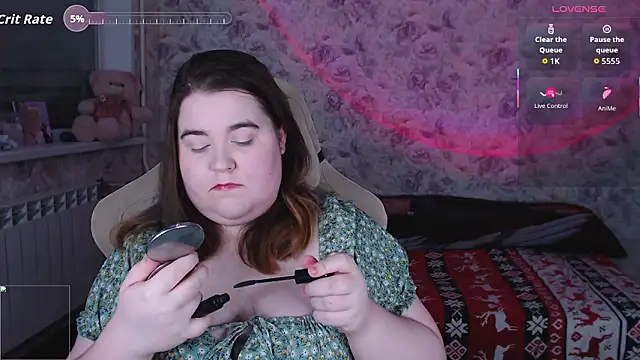 Snapshot of Estelle_Hicks chatting on 02.06.26 Estelle Hicks online show from 02.06.26