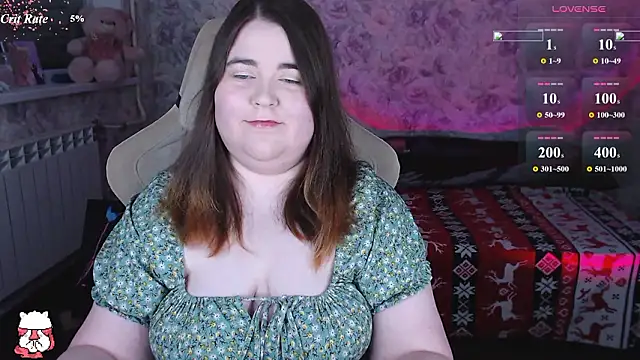 Snapshot of Estelle_Hicks chatting on 02.18.26 Estelle Hicks online show from 02.18.26