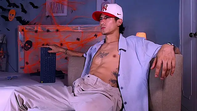 Snapshot of Jhonn_Rhyss chatting on 10.26.25 Jhonn Rhyss online show from 10.26.25