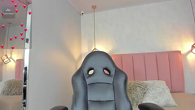 SUNNYCYRUS online show from 02.13.26