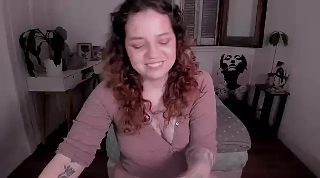 Snapshot of sophia_goth chatting on 02.25.25 sophia goth online show from 02.25.25