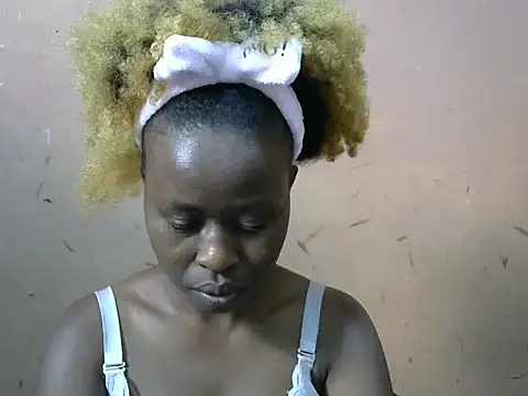 sexy-rosie online show from 09.18.25