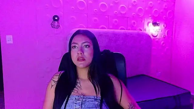 Susy thomson online show from 10.13.25