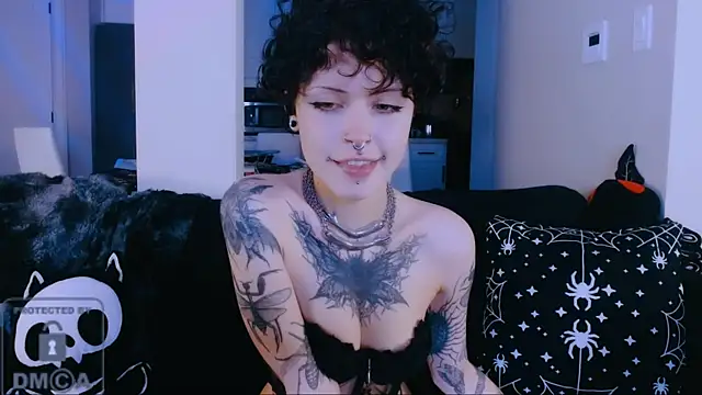 NaughtyLittleFox online show from 07.07.26