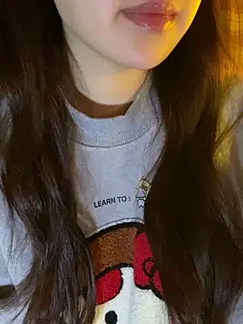 minmin2kk5 online show from 02.11.26