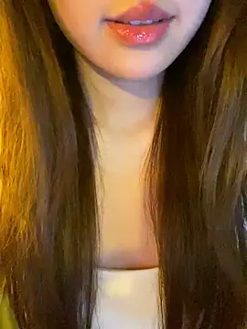 minmin2kk5 online show from 04.10.26