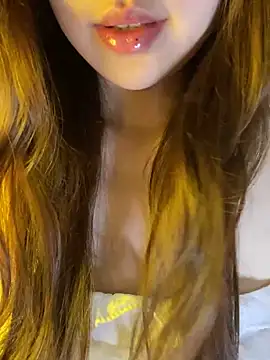 minmin2kk5 online show from 05.28.26