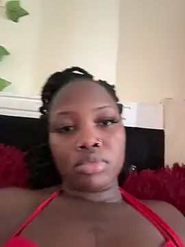 Snapshot of Queen_Arnah254 chatting on 05.06.26 Queen Arnah254 online show from 05.06.26
