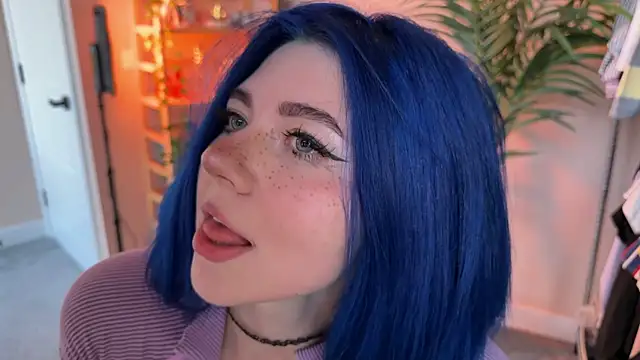 Snapshot of _vixenp chatting on 10.23.25 vixenp online show from 10.23.25