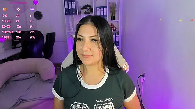 Snapshot of katya_nt chatting on 09.19.25 katya nt online show from 09.19.25