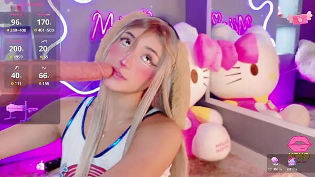 Snapshot of miia__baker chatting on 03.16.26 miia baker online show from 03.16.26