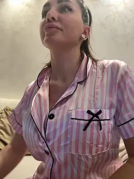 JustinneJade online show from 02.07.25