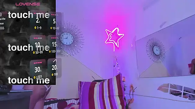 Tiffany Valentine15 online show from 10.14.25