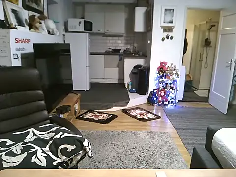 mihaimichael online show from 10.24.25