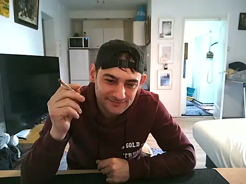 mihaimichael online show from 04.15.26