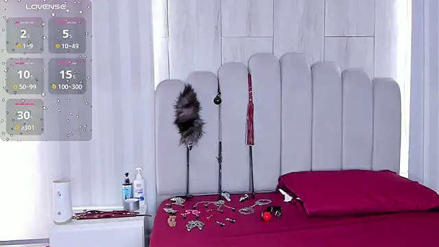 mileyerikson online show from 11.22.25