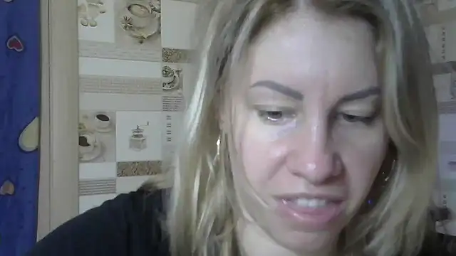 TherestlessKitty online show from 12.30.24