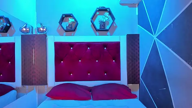 Karoll014 online show from 02.13.26