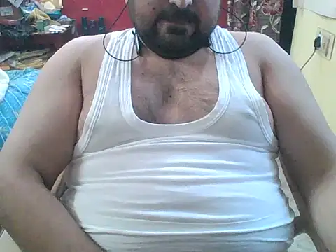 Snapshot of ARYANAVAILABLE chatting on 01.06.26 ARYANAVAILABLE online show from 01.06.26