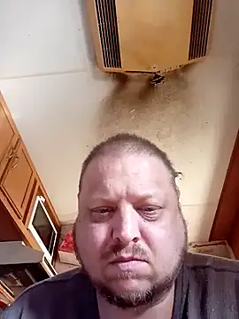 Snapshot of tjmacksjr chatting on 12.03.24 tjmacksjr online show from 12.03.24