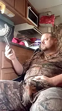 Snapshot of tjmacksjr chatting on 12.15.24 tjmacksjr online show from 12.15.24