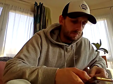 Snapshot of HungKing88 chatting on 01.16.25 HungKing88 online show from 01.16.25