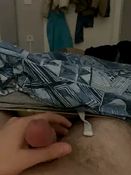 Erenn34 online show from 11.10.25