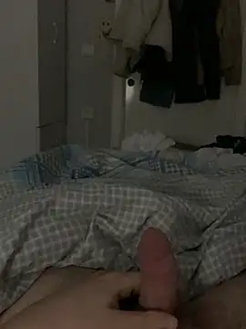 Erenn34 online show from 04.04.26