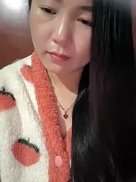 Snapshot of Sweetlove_77 chatting on 01.07.25 Sweetlove 77 online show from 01.07.25