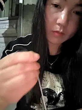 Snapshot of Sweetlove_77 chatting on 09.22.25 Sweetlove 77 online show from 09.22.25