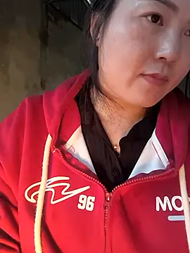 Snapshot of Sweetlove_77 chatting on 11.12.25 Sweetlove 77 online show from 11.12.25