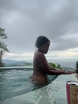 Snapshot of AlisonHoot69 chatting on 01.19.26 AlisonHoot69 online show from 01.19.26