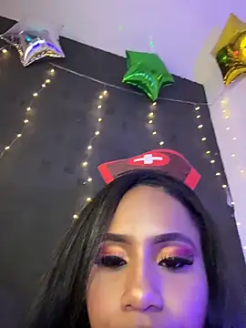 Snapshot of AlisonHoot69 chatting on 02.06.26 AlisonHoot69 online show from 02.06.26