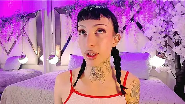 MadisonWood01 online show from 06.02.26