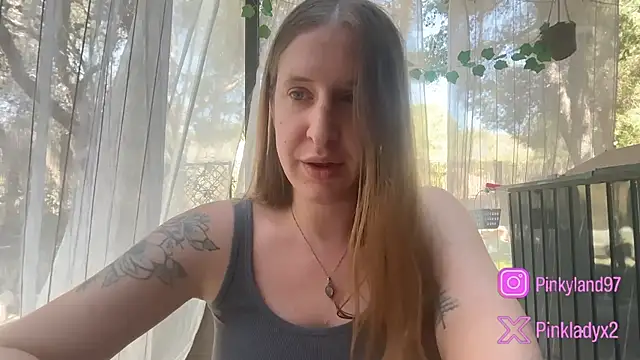 Pinkyladyxxx online show from 05.19.26
