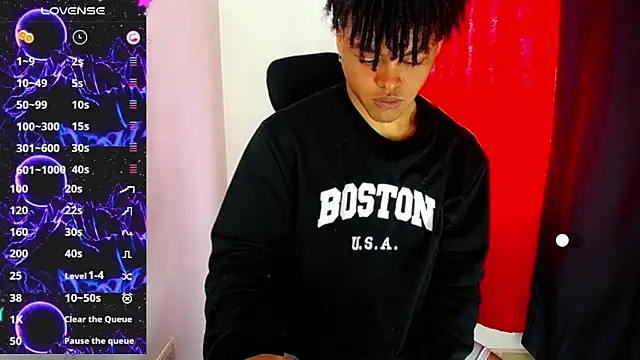 Snapshot of Ares_ttoter chatting on 12.19.24 Ares ttoter online show from 12.19.24