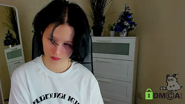 Alina Mills online show from 01.11.25