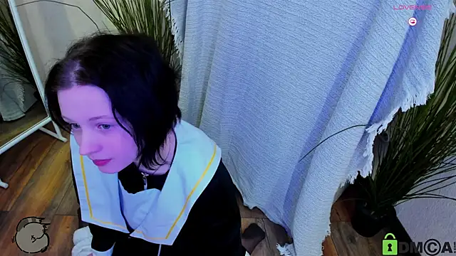 Alina Mills online show from 03.11.25