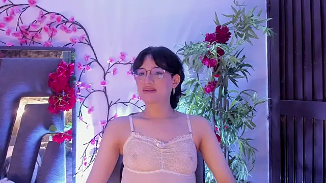 Black Rose2 online show from 11.13.25