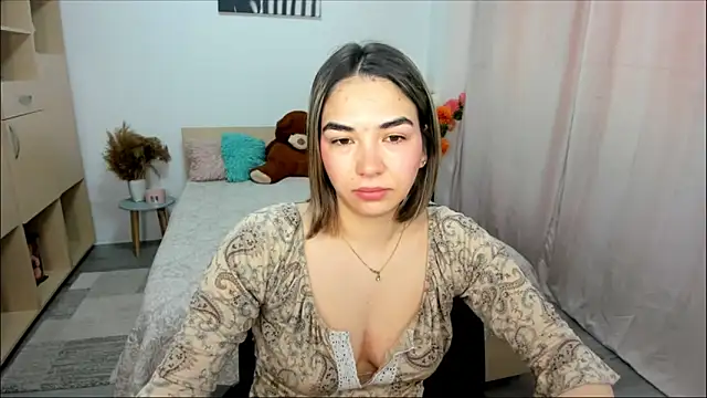 Alexa Dolly12 online show from 04.10.26