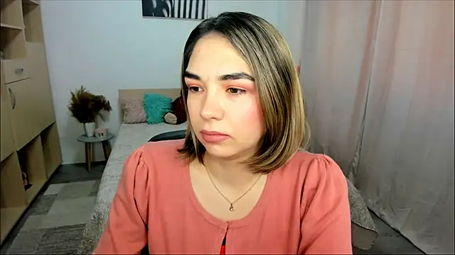 Alexa Dolly12 online show from 04.14.26