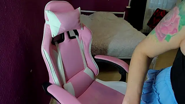 Snapshot of Lika8234 chatting on 02.20.26 Lika8234 online show from 02.20.26