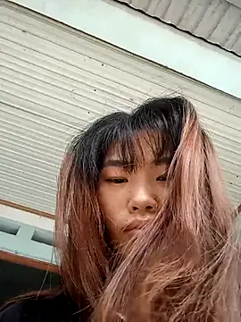 Lonalysexy online show from 10.22.25