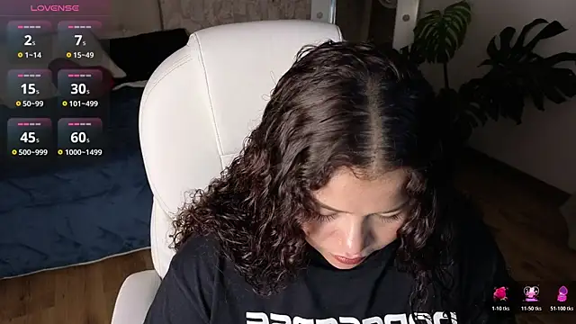 loly marce online show from 11.11.25