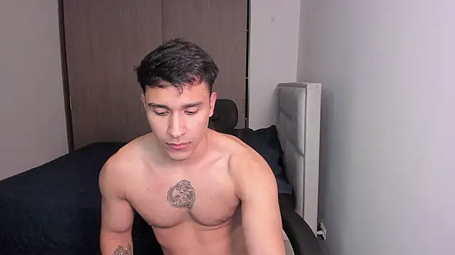 Snapshot of JayMarcos_ chatting on 12.22.24 JayMarcos online show from 12.22.24
