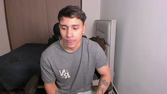 Snapshot of JayMarcos_ chatting on 12.26.24 JayMarcos online show from 12.26.24