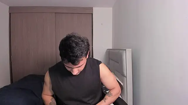 Snapshot of JayMarcos_ chatting on 12.27.24 JayMarcos online show from 12.27.24