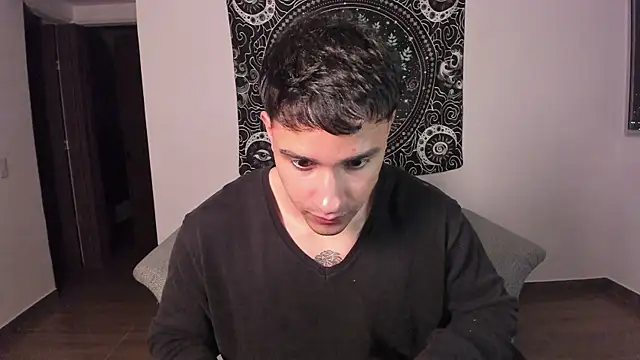 Snapshot of JayMarcos_ chatting on 01.19.25 JayMarcos online show from 01.19.25