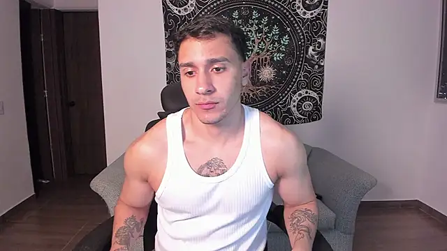 Snapshot of JayMarcos_ chatting on 01.19.25 JayMarcos online show from 01.19.25