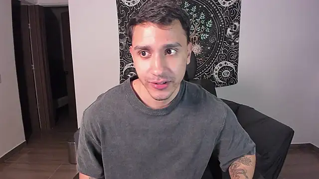 Snapshot of JayMarcos_ chatting on 01.23.25 JayMarcos online show from 01.23.25